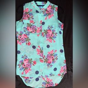 Women’s XS tank blouse
